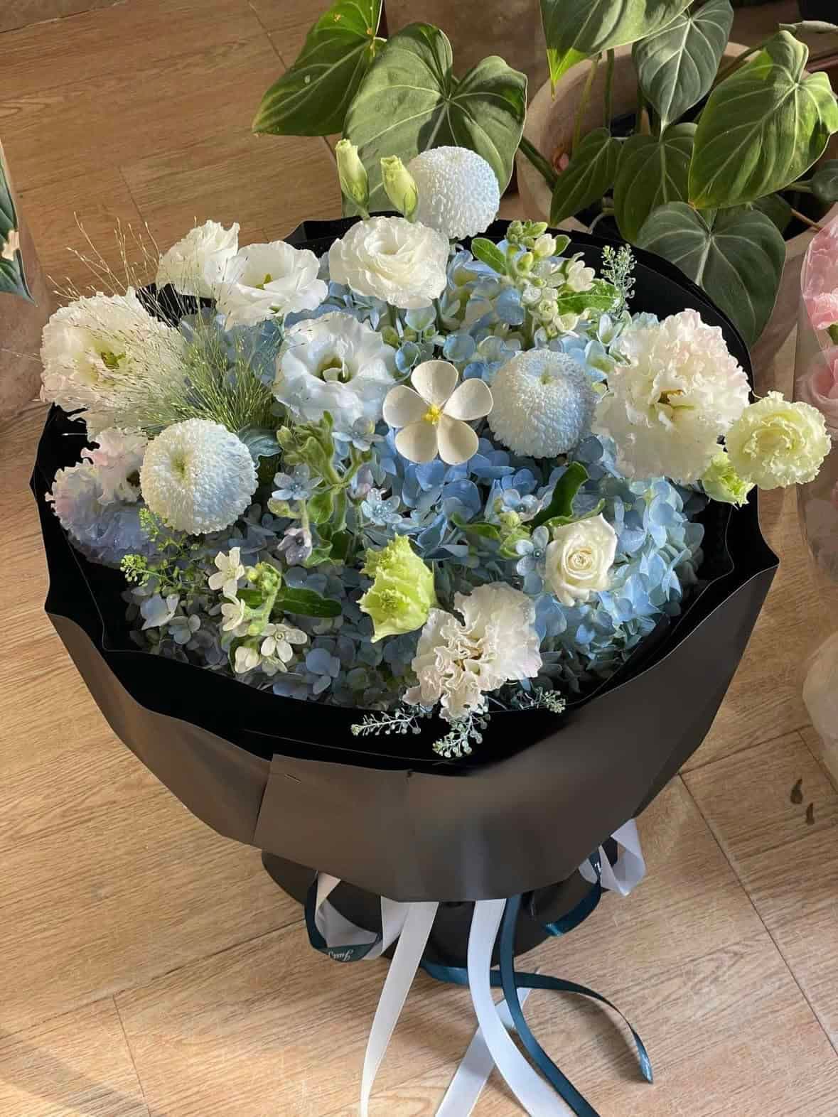 Hoa tú cầu tươi mẫu 12