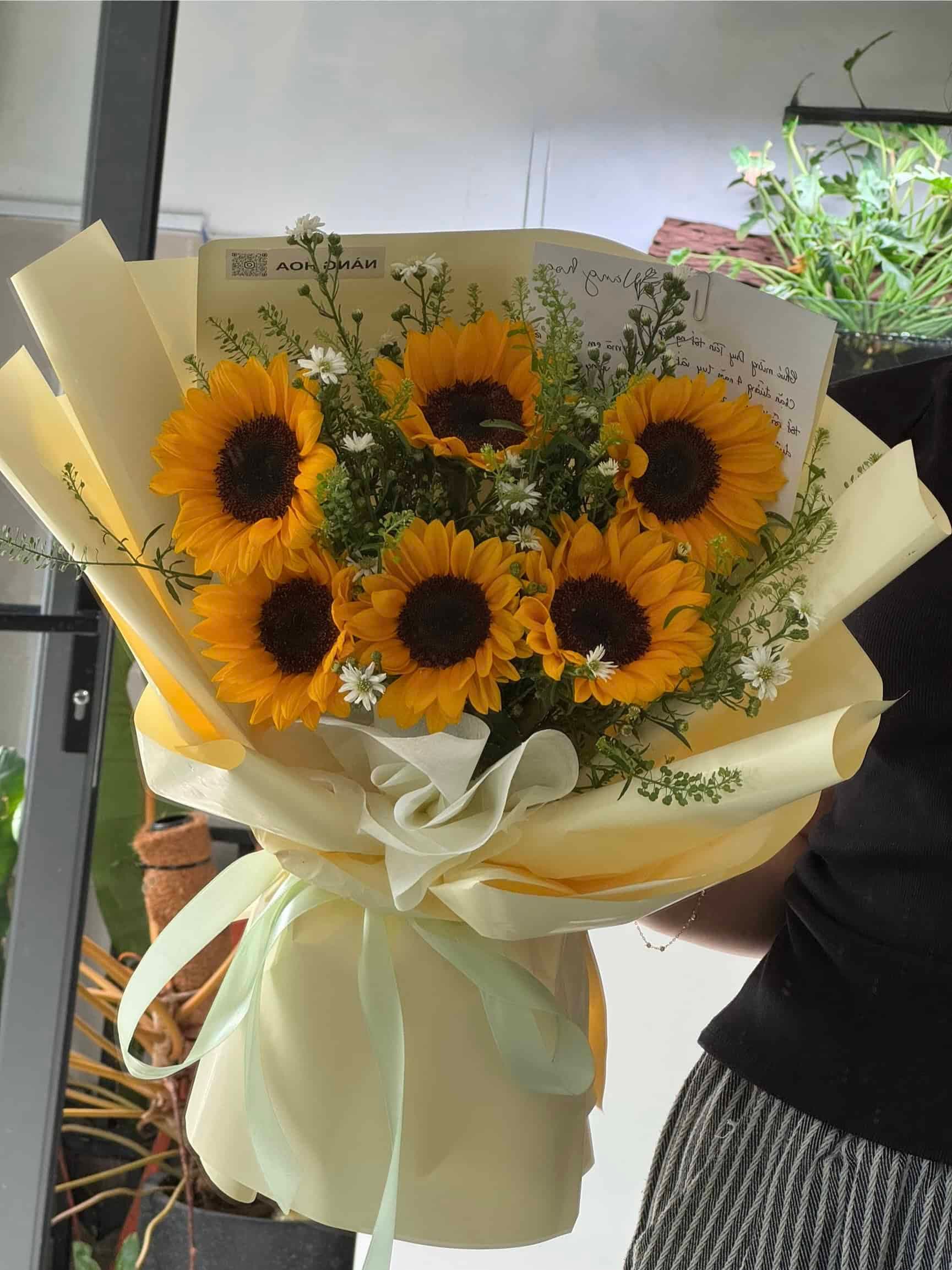 Hoa hướng dương tươi mẫu 06