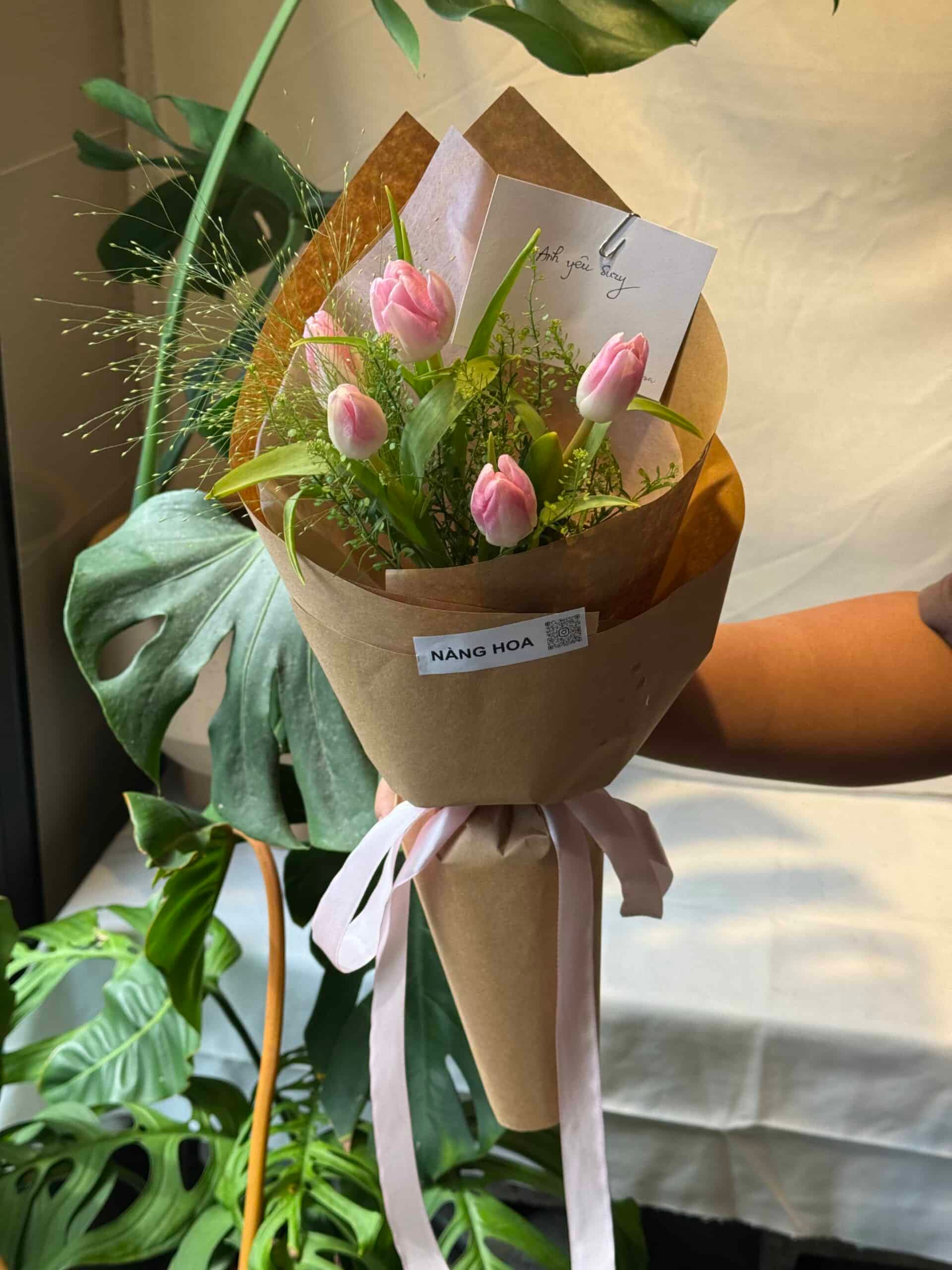 Hoa tulip tươi mẫu 24