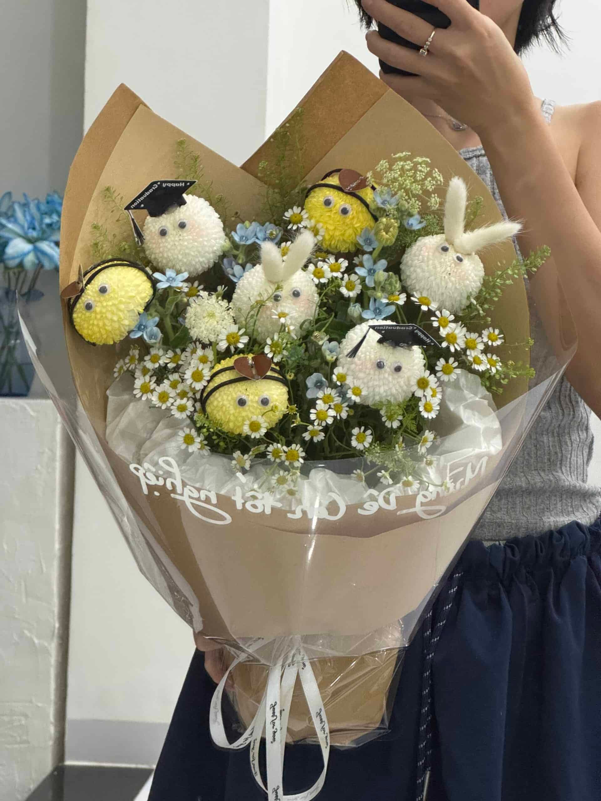 Hoa tốt nghiệp mẫu 23